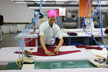 70 ironing tables