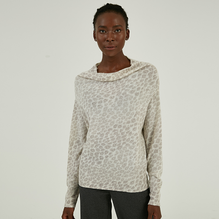 Custom Made 100% Cashmere Leopard Printed Knit Sweater