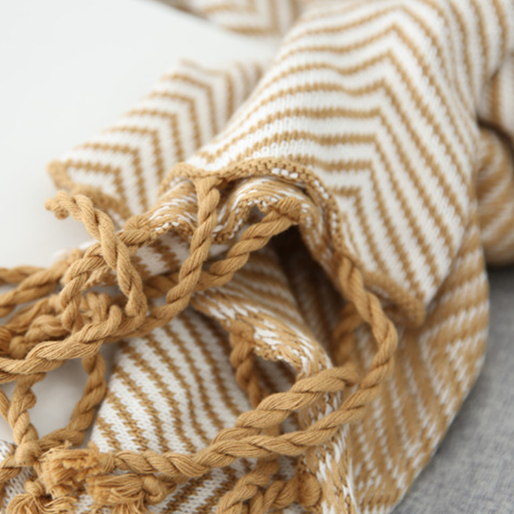 Custom Nordic Style 100% Cotton Intarsia Knit Herringbone Throw Blanket