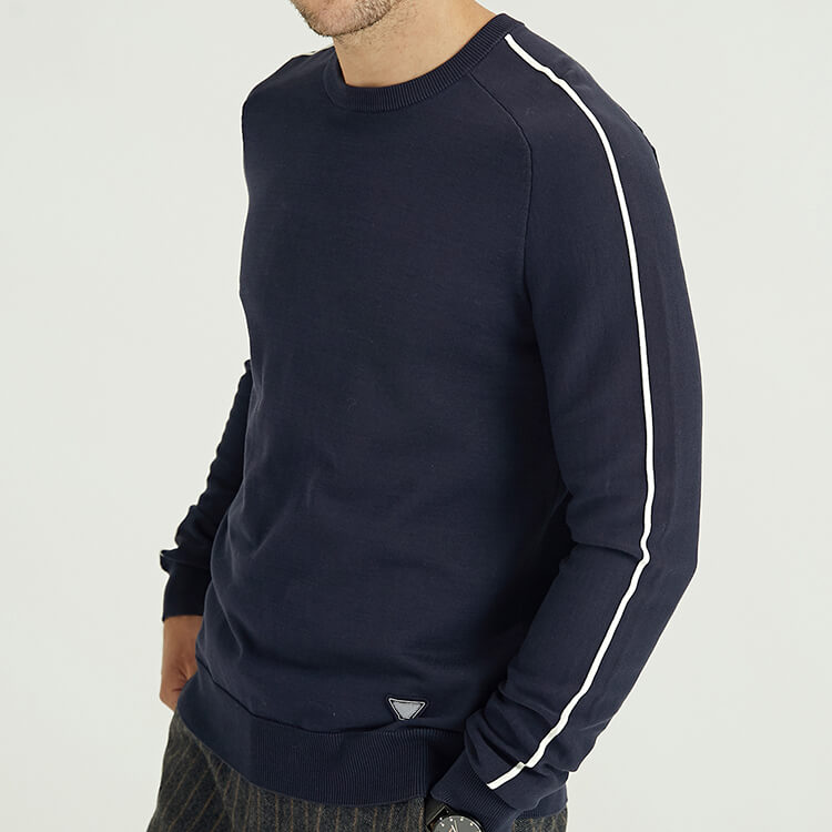 Sleeve Striped Decorative Design Round Neck Long Sleeve Men's Pullover Sweater
