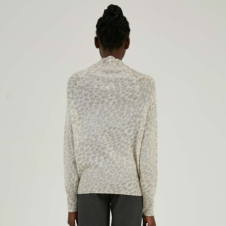Custom Made 100% Cashmere Leopard Printed Knit Sweater