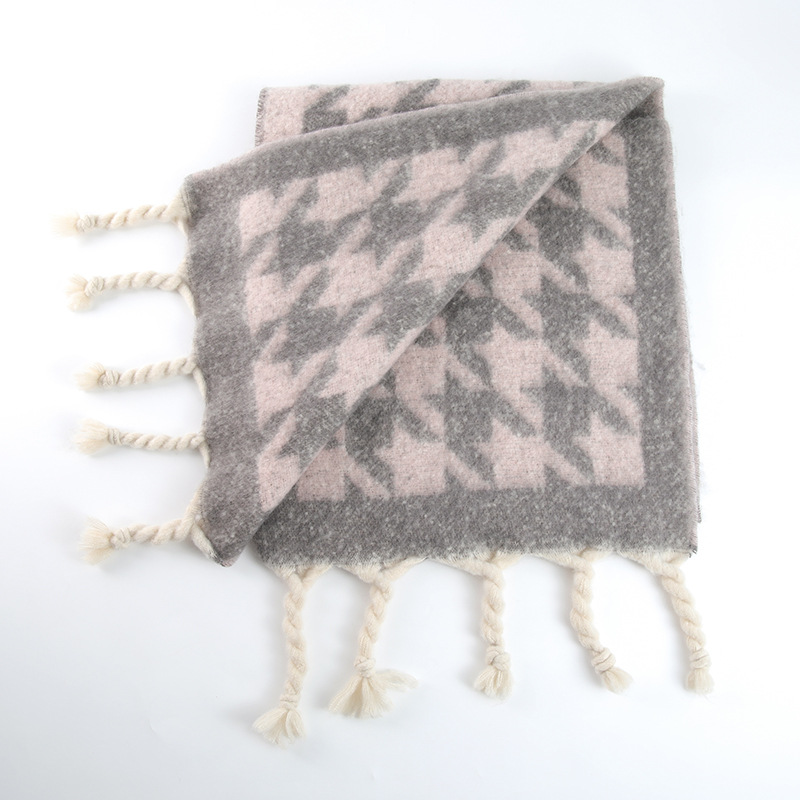 Classic Design Thousand Bird Pattern Knitted Fringed Scarf